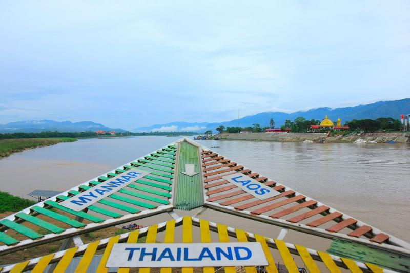 Golden Triangle Chiang Rai Border